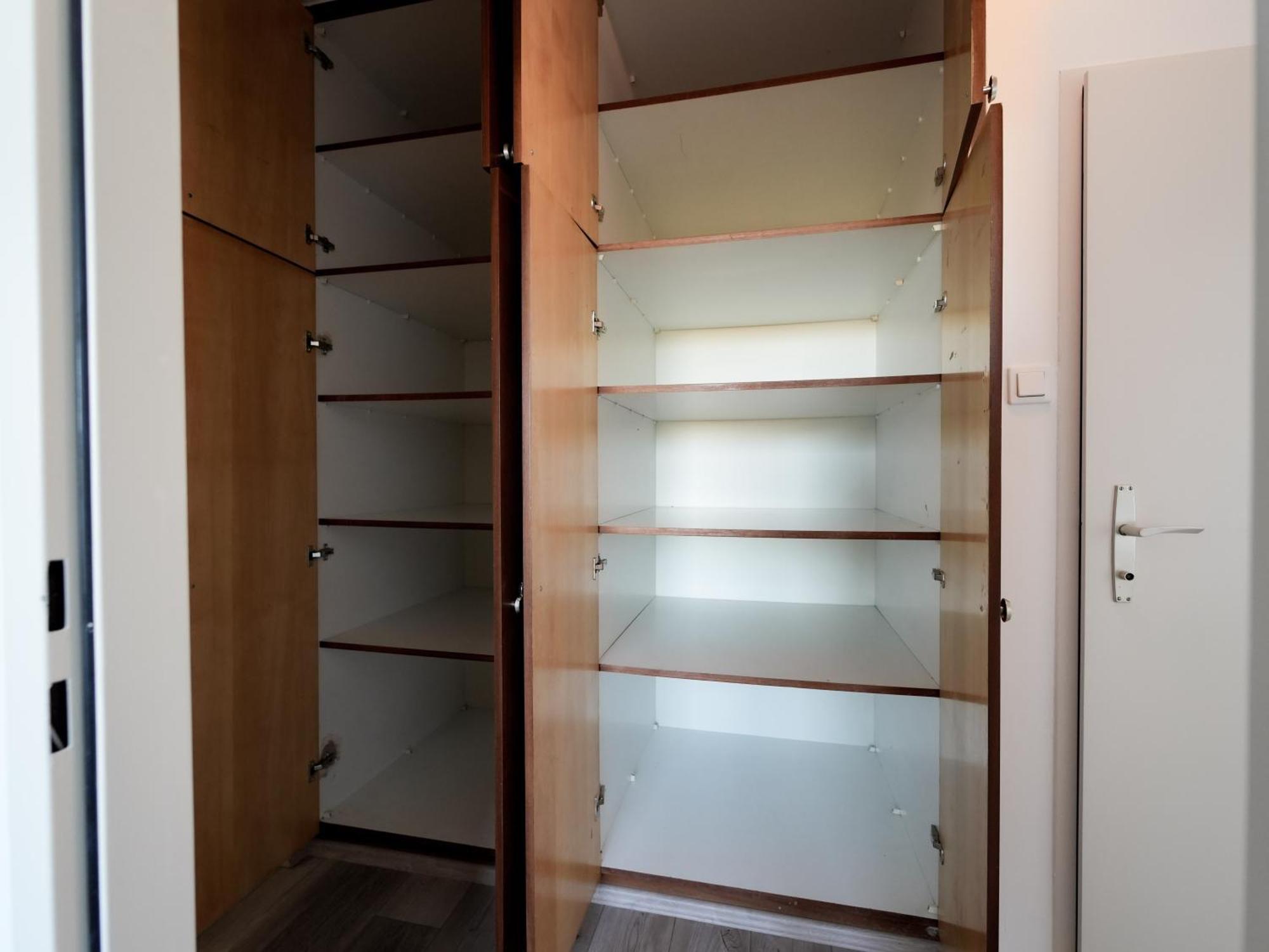 Spacious Apartments With View & Free Parking Wiener Neustadt Exterior foto